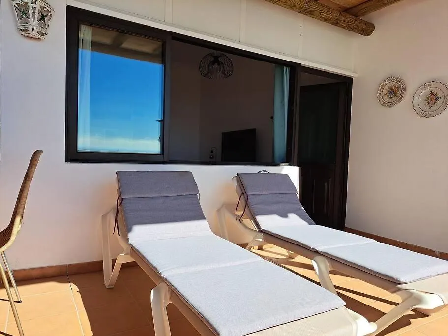 Apartamento Valentina Tias