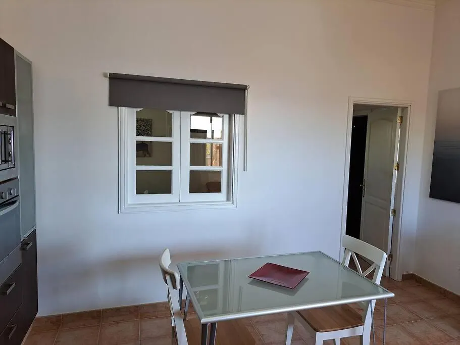 Apartamento Valentina Tias Apartment