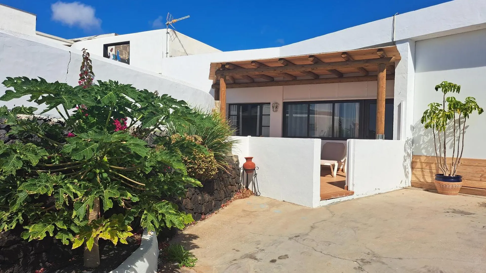 Apartamento Valentina Tias