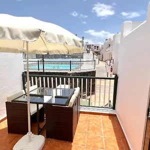 Apartment Casa Teddy - And Modern One Bedroom, Tias