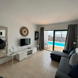 Apartment Oasis Blue - Beautiful 1 Bedroom On Private Complex With Pool, Tias